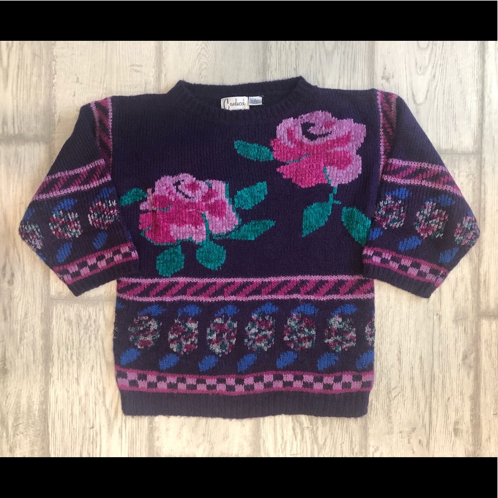 Vintage Floral Sweater purple 80s retro pullover